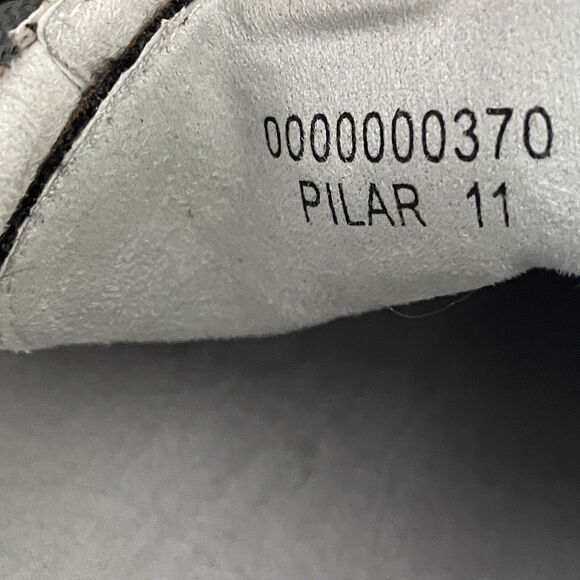 ShuShop Pilar Mismatched Sz 11 Left 10 Right Womens Camel Star Fashion Sneakers - Picture 9 of 14